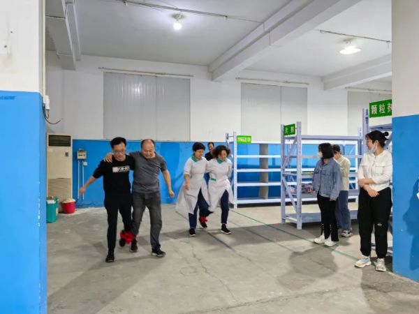 寧陽(yáng)一滕醫(yī)藥有限公司開展“五四”青年節(jié)系列活動(dòng)