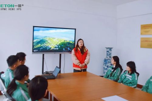 學(xué)雷鋒主題活動(dòng) | 石橫鎮(zhèn)團(tuán)委“三送”服務(wù)走進(jìn)一滕新材料