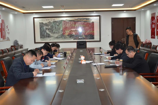 一滕建設(shè)集團(tuán)組織開(kāi)展新入職員工集中培訓(xùn)